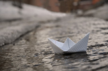 手工教程：如何用纸折出可爱的千纸鹤